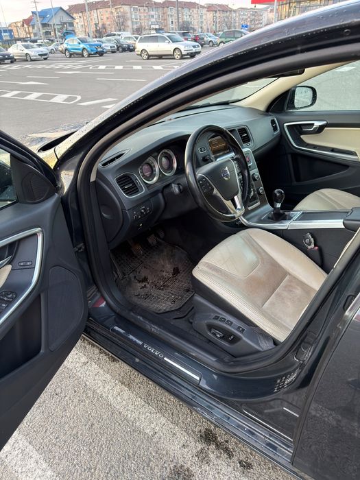 Volvo S60 D3 5cilindri