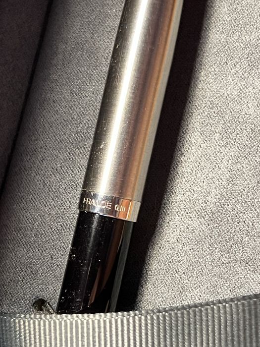 Vand stilou Parker 51 cu penita ascunsa