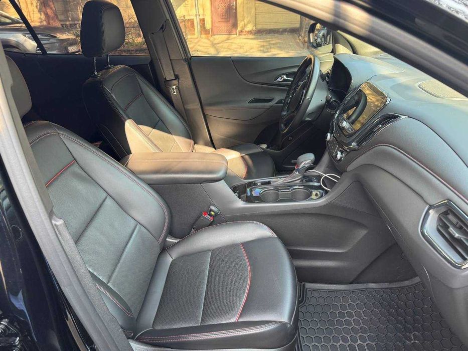 Chevrolet Equinox RS (3 позиция)