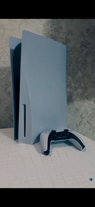 Приставка игру PS5
