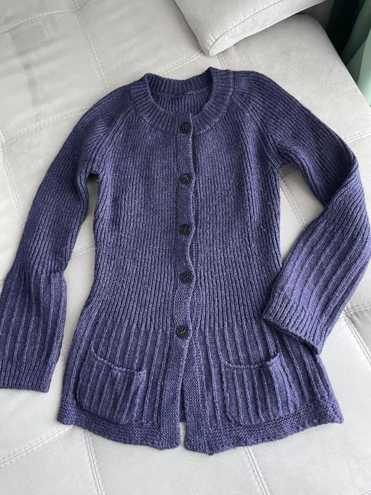 Lot 5 pulovere potrivite pentru M