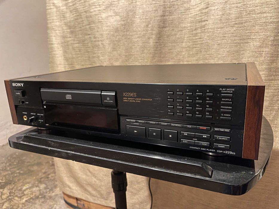 плеър Sony CDP-X229ES High End CD
