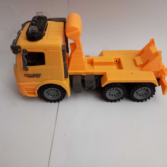 Детски играчки  камиони