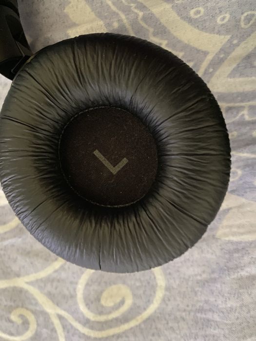 JBL слушалки добро състояние