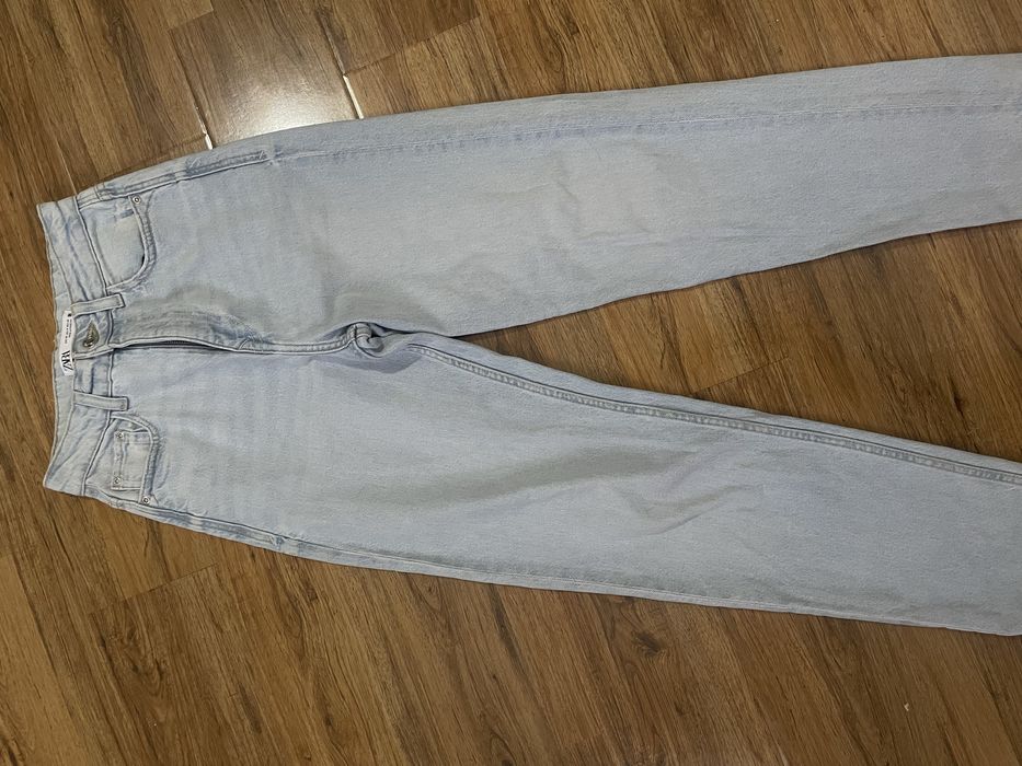 Джинсы брюки  Zara