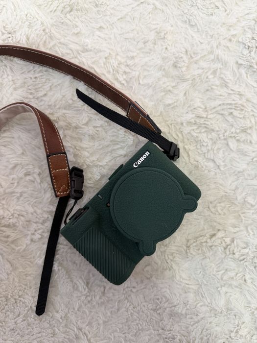 Canon powershot V1 нов