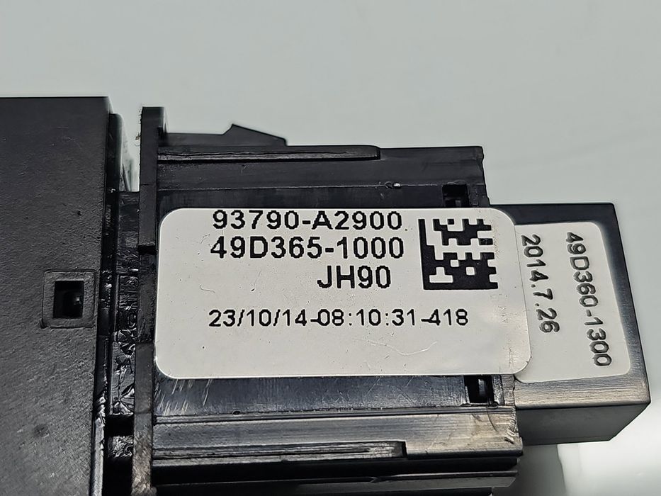 Buton avarii KIA Ceed (JD) [Fabr 2012-2018] 93790-A2900