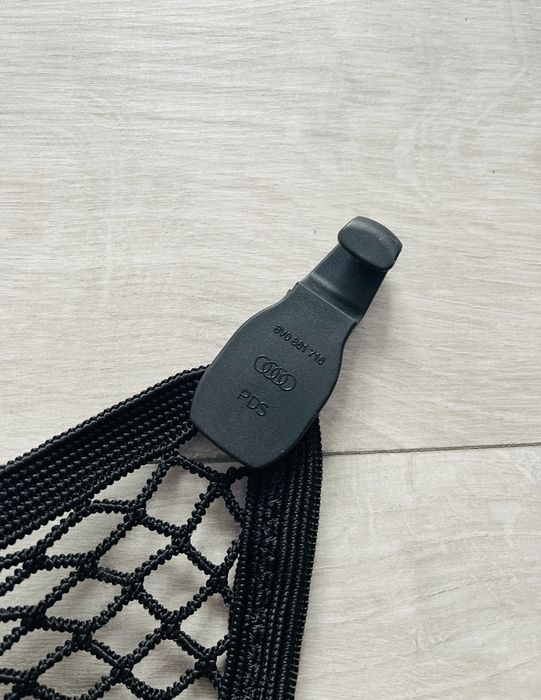 Оригинална мрежа за багажник за Audi