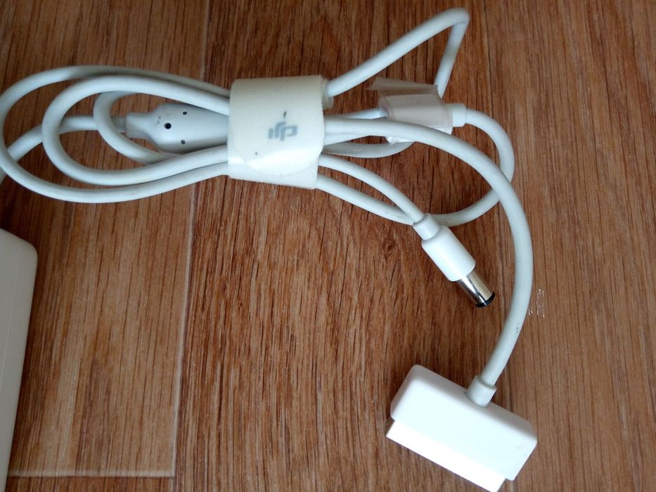 Зарядное устройство 100W для квадрокоптера DJI Phantom 3