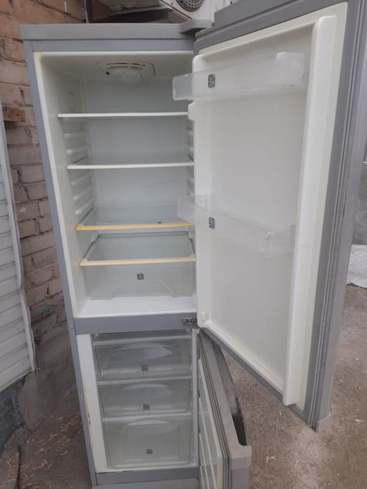 Холодильник Морозильник