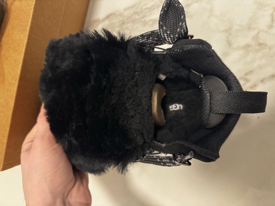 UGG Highmel marimea 37