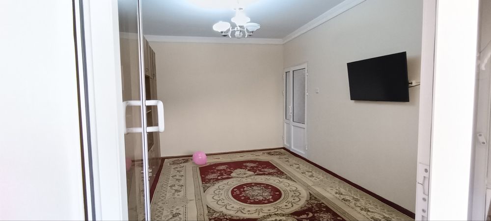 7-mitti tuman ,33-domdan 4 xonali kvartira sotiladi!!!
