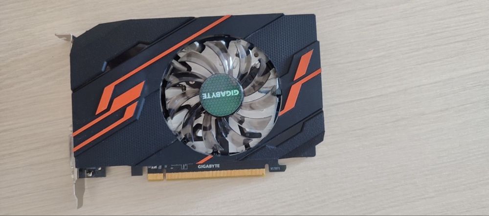 Видеокарта gt1030