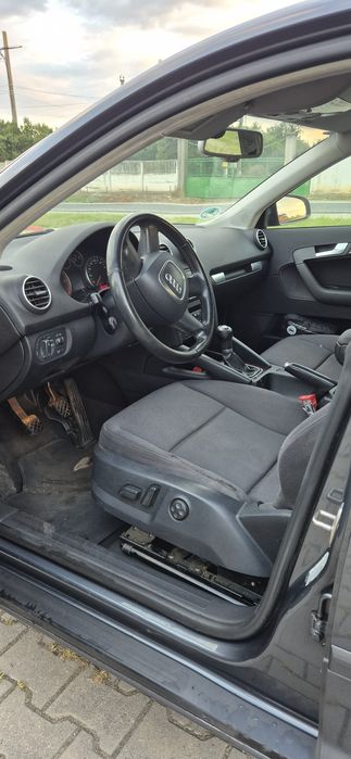 Vind audi a 3 2L 140 hp
