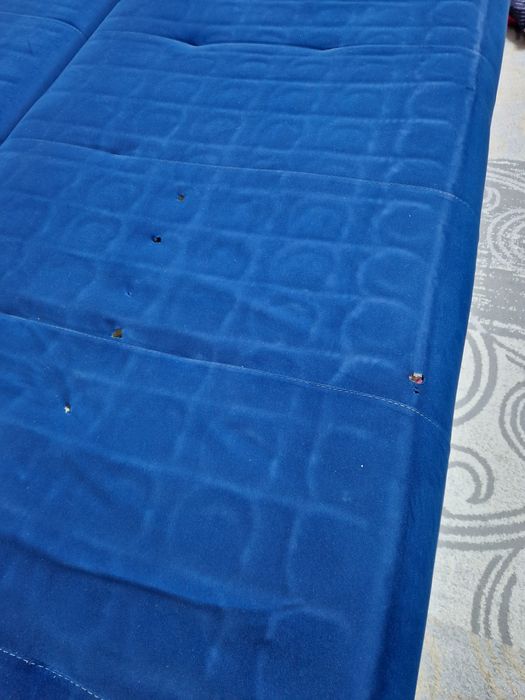 Продам диван 3 метро