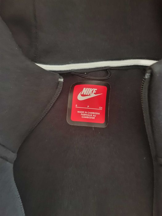 Vand bulza nike tech barbati S