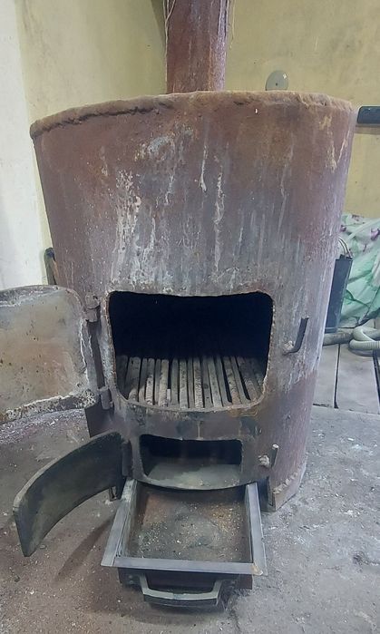 Продам печь буржуйку.