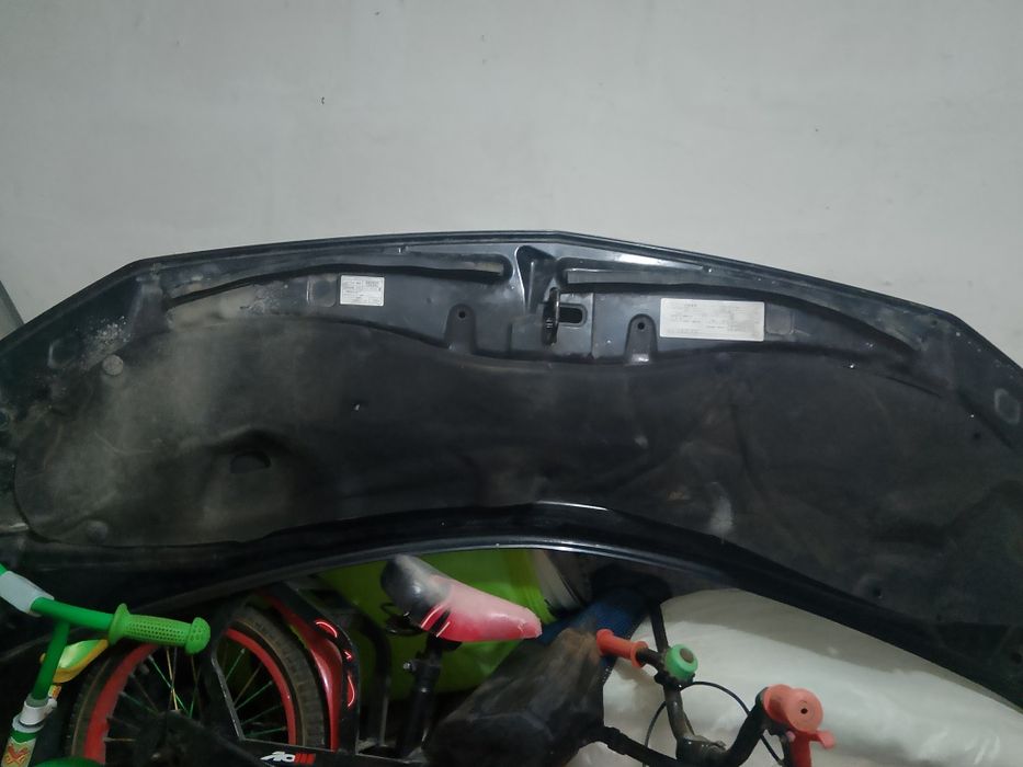 Продам капот на альфард