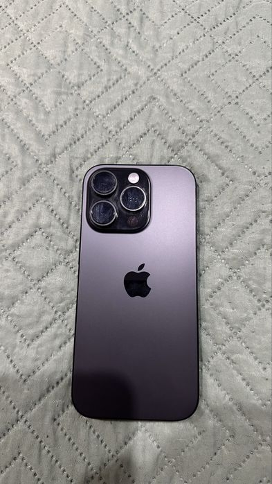 Продаю Iphone 16 pro, 256 gb