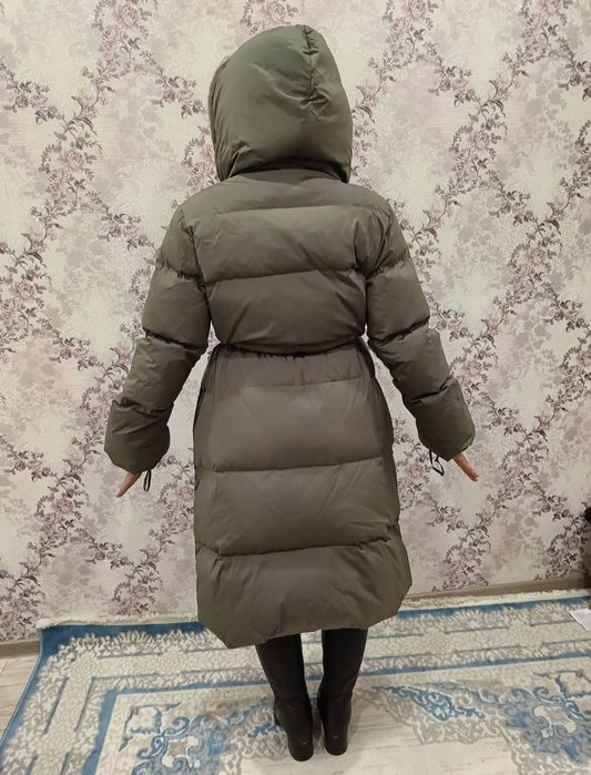 Продам пуховик-куртку