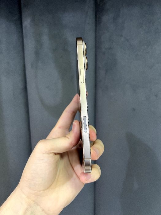 Iphone 16 pro max 900$