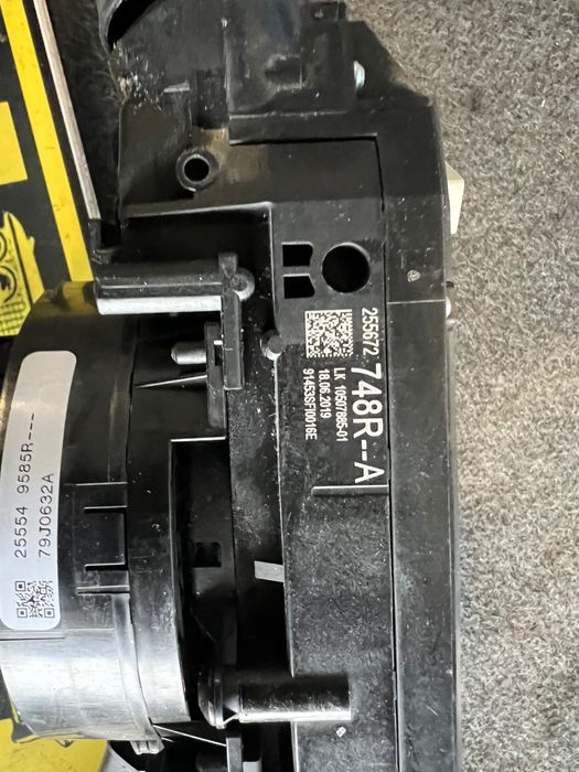 Лентов кабел с лостчета Renault Clio 5 2020г.