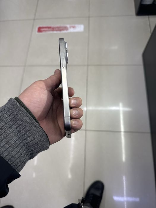 Iphone 15 pro max 256 состояние идеал
