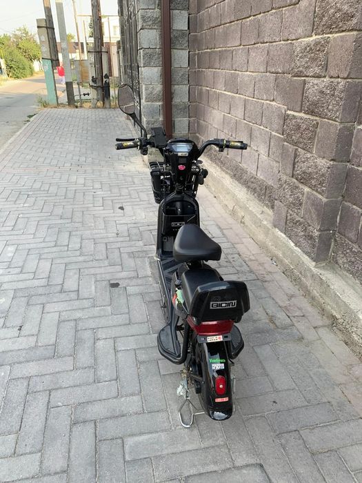 Элекро скутер ск8