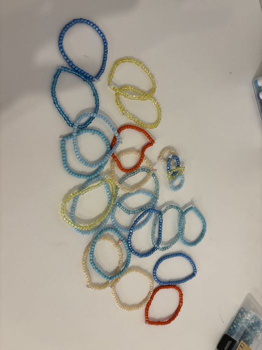 ✨ Bratari  care spun o poveste.Descopera colectia noastra si gaseste accesoriul perfect pentru tine sau pentru cineva drag.