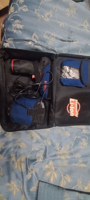 Шуруповерт продам Bosсh