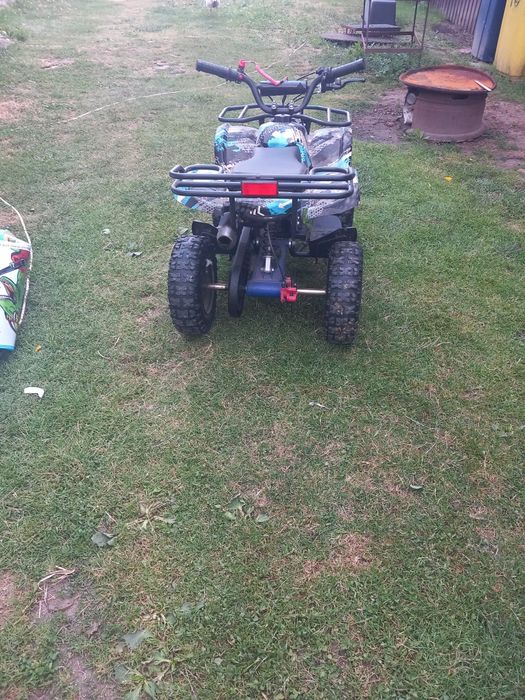 Vand  ATV pentru copii.