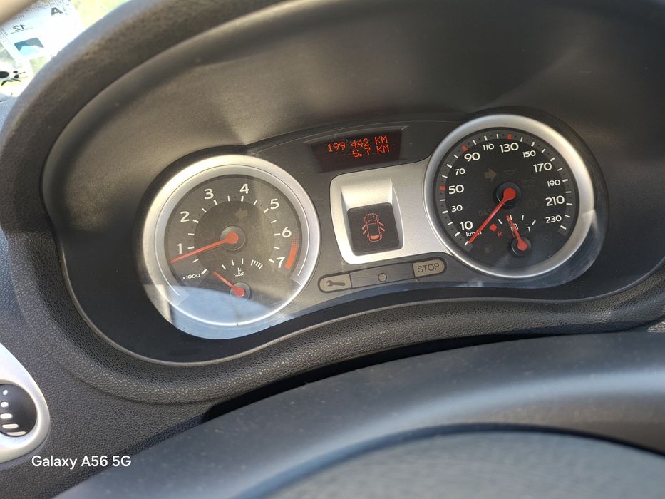 RENAULT Clio 2006 — imagine 2