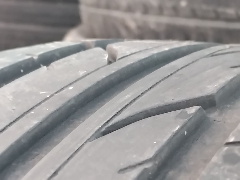 Гуми 235 55 17 Таурус Taurus 2 броя - нов внос. Не са нови!