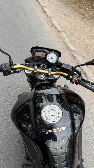 Yamaha FZ8 Akrapovic