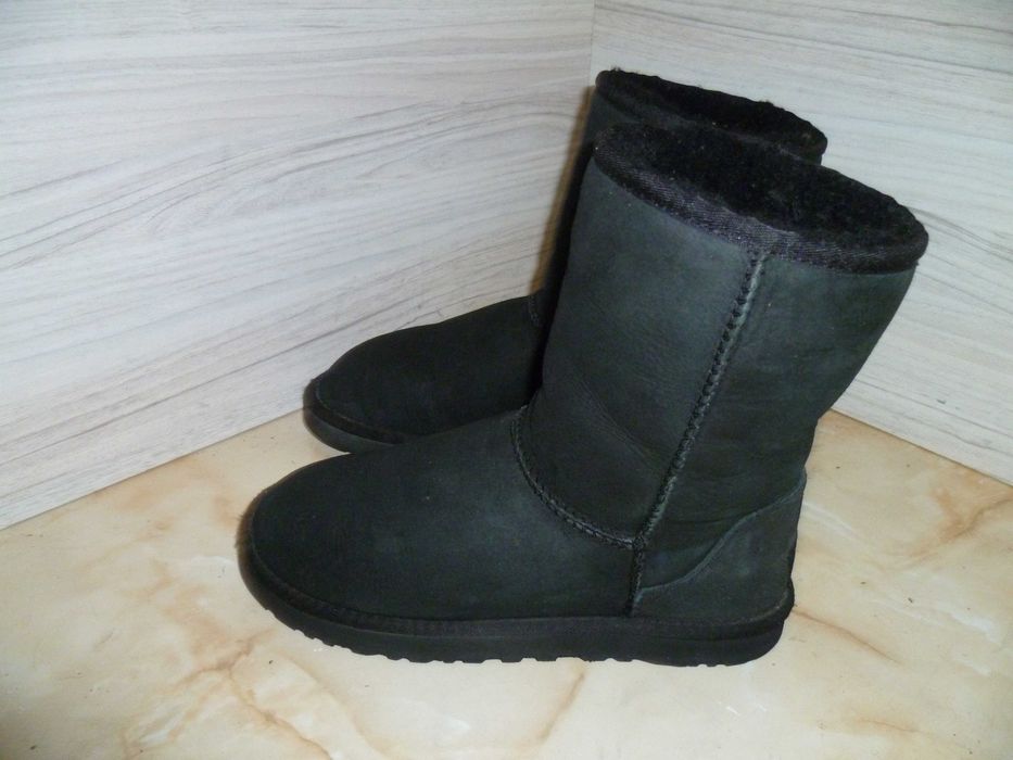 UGG оригинални ботуши №38