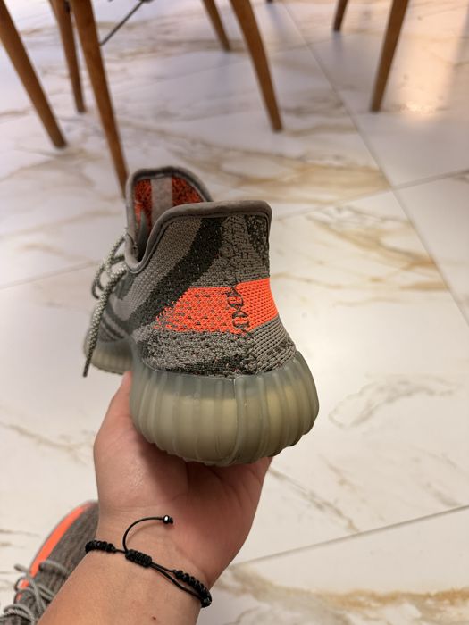 Yeezy 350 V2 beluga