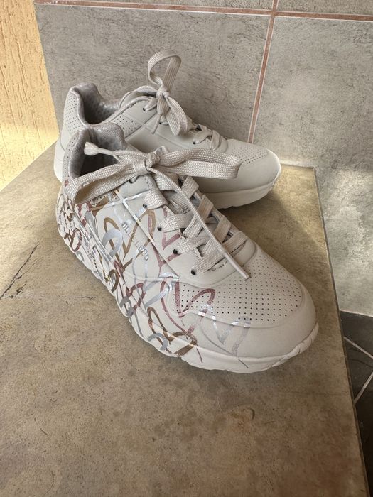 Маратонки Скечърс