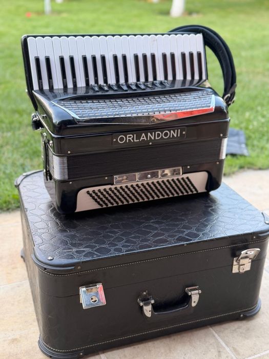 Acordeon italian Excelsior(Orlandoni) 120 basi  negru