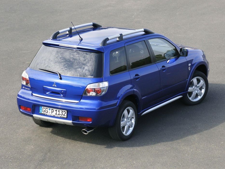 Митсубиши аутлендер в разбор.