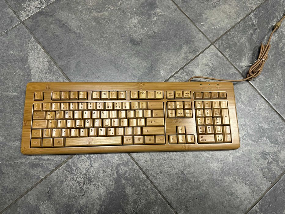 Клавиатура Бамбукова немска подредба , USB