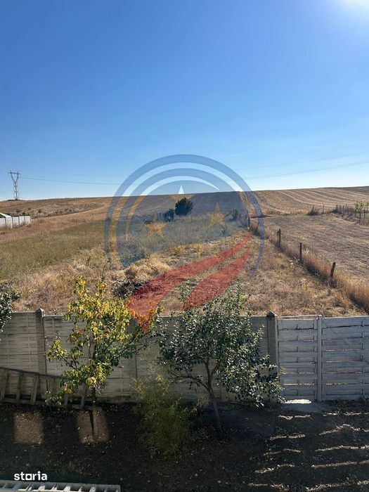 Casă P+1 de vânzare în Pielești, Str. Oltenilor – teren 1.300 mp