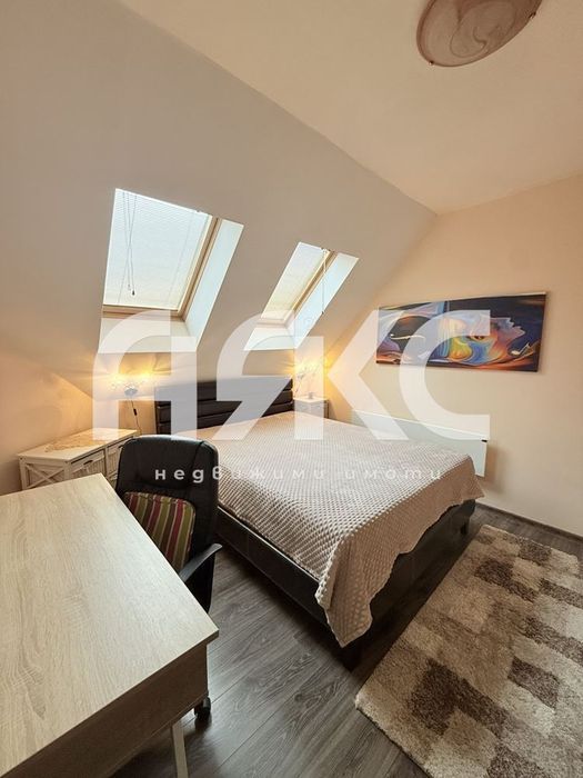 Дава се под наем Тристаен апартамент в София, Център - 74 кв.м за 698.19 € - Снимка #5