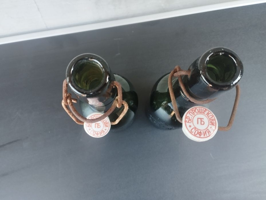 Бутилка от бира Братя Прошекови