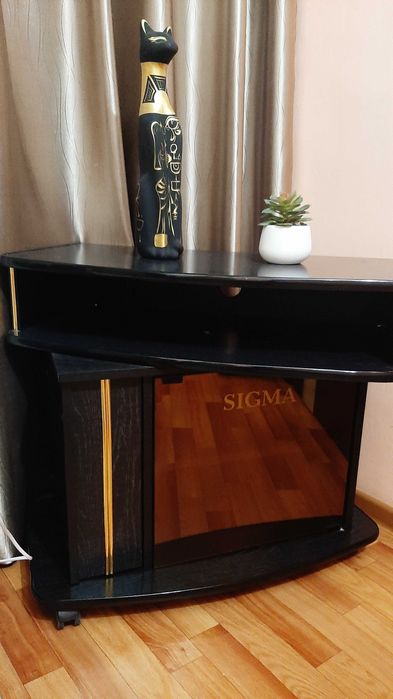 Тумба для телевизора