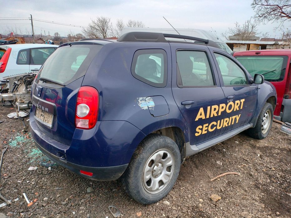 Dezmembrari  Dacia DUSTER 1 (HS)  2010  > 2017 1.5 dCi 4x4 Motorina