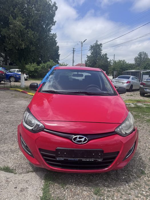 Fata completa capota aripa far stanga dreapta trager armatura intaritura radiatoare Hyundai i20 facelift 2009-2014