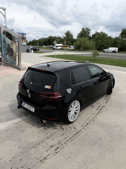 WV Golf VII GTI Performance Black