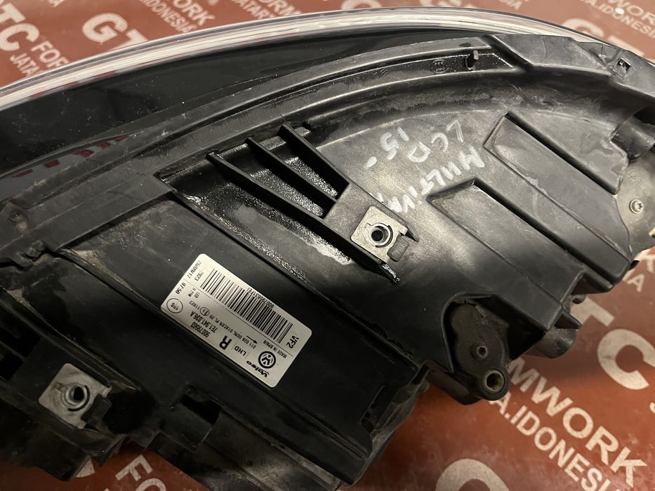 Фар VW Amarok 2017- 2бр