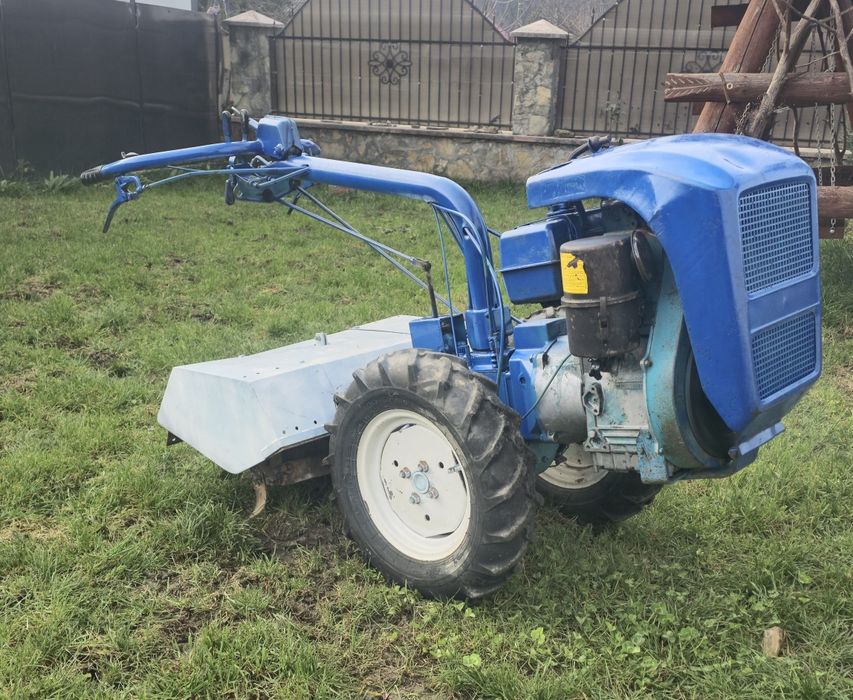Vând motocultor Bertolini 14cp diesel pornire la sfoară