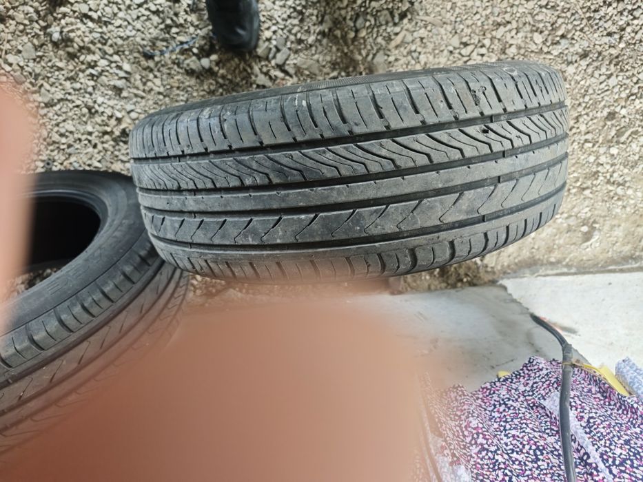 Летни гуми 235/60/18 в много добро състояние